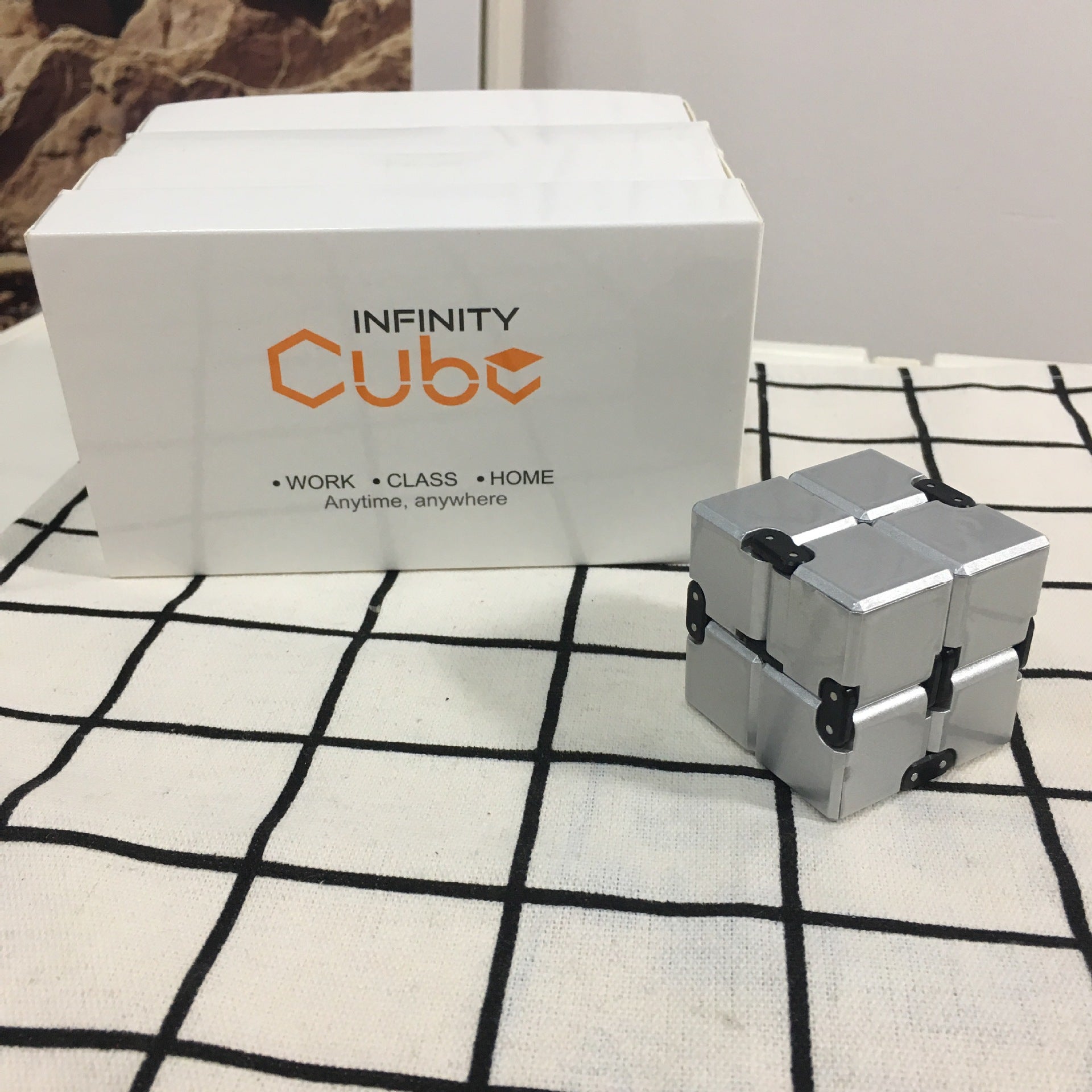 CalmSprouts Infinity Fidget Cube (Quiet Focus Tool)
