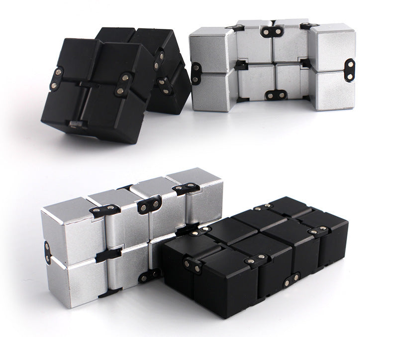 CalmSprouts Infinity Fidget Cube (Quiet Focus Tool)